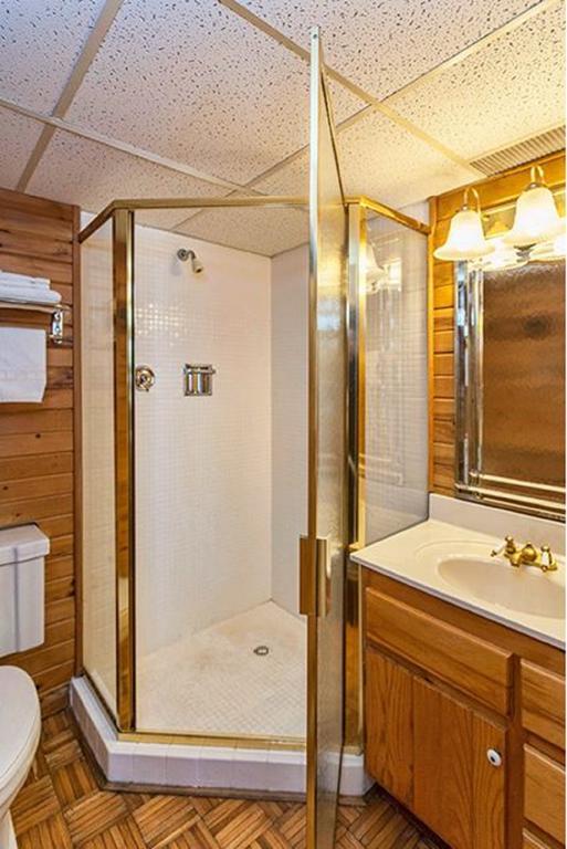 Voyageur Lakewalk Inn Duluth Eksteriør billede